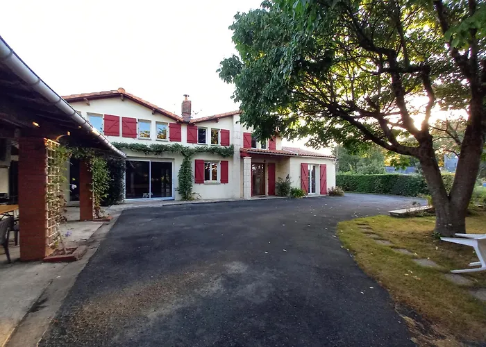 'chez René' - 10 Min Du Puy Du Fou